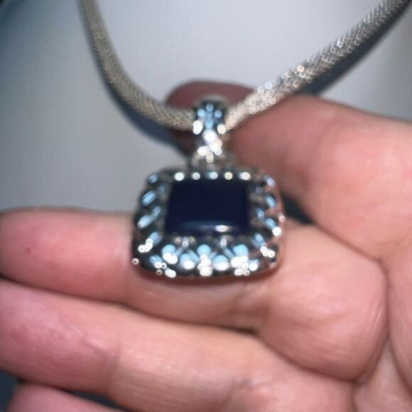 Silver Tone and Deep Navy Chunky Pendant Hook Closure Mesh Necklace - Picture 4 of 9